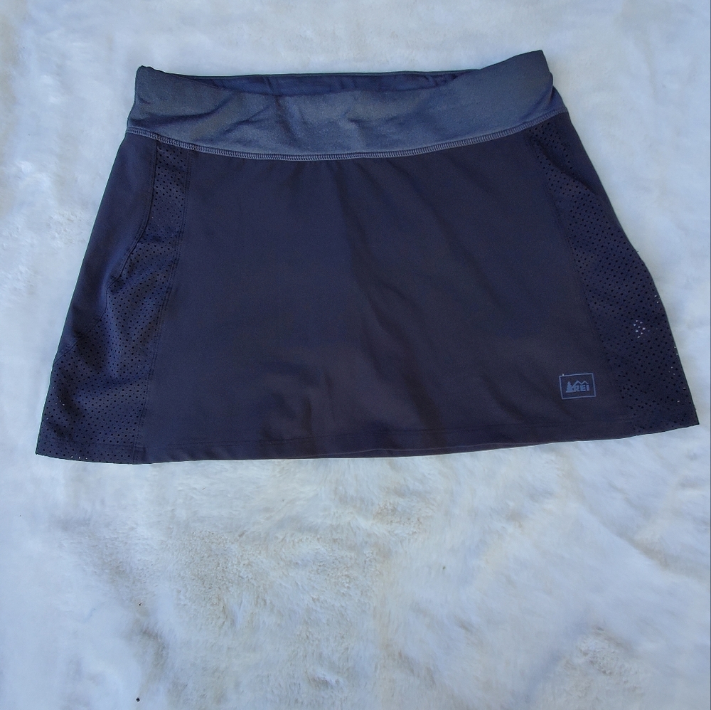Rei skort Size M